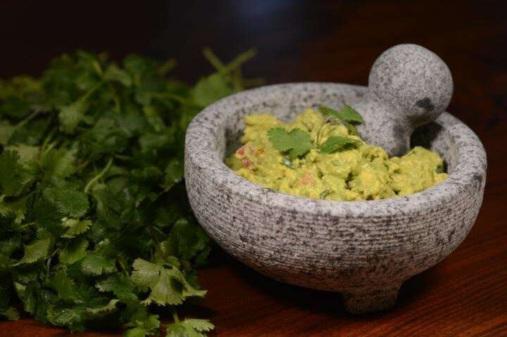 New study explains the molecular mechanism for the therapeutic effects of cilantro
